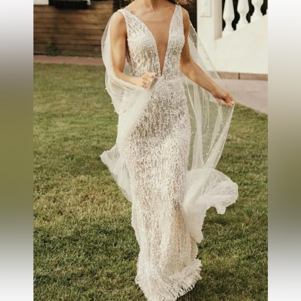 Crystal Design/Wona Concept Wedding Dress Leni